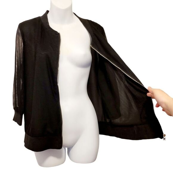 2/$20 Vintage Y2K Black Casual Zip Up Top Jacket Size: Small - Picture 7 of 7